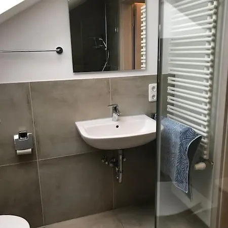 In Wiesent-gerne Handwerker/monteure Διαμέρισμα *